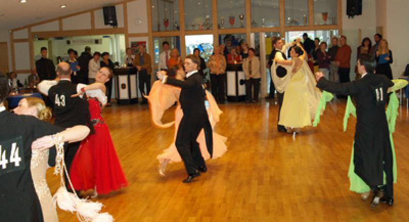 OLYMPUS DIGITAL CAMERA – Tanz-Sport-Club Gifhorn e.V.